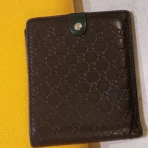 💯 Gucci Monogram Tri colo leather wallet